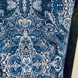 DG2 Stretch Blue Pattern Leggings